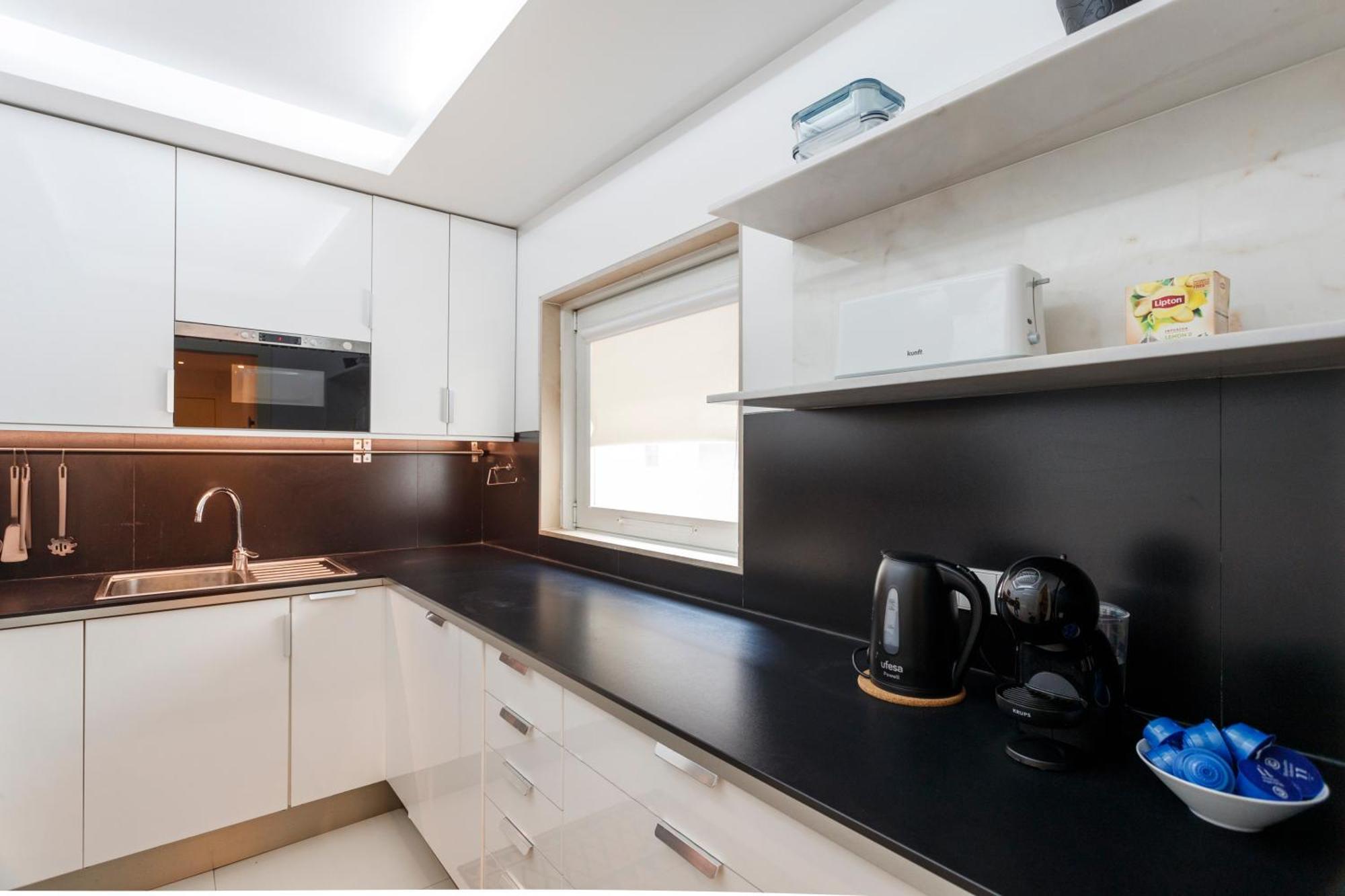 Shared Accommodation In Bairro Alto - Chiado Lissabon Buitenkant foto